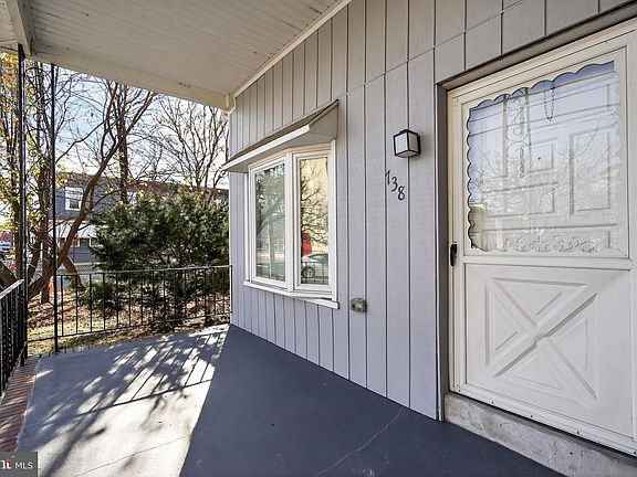 3rd image of 738 Division St