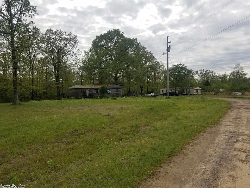 2nd image of 109 Confederate Dr