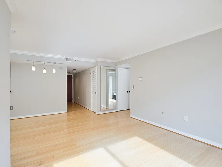 1275 25th St NW #808 — Photo 3