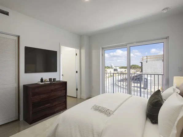 25749 SW 144th Ave, Homestead, FL 33032