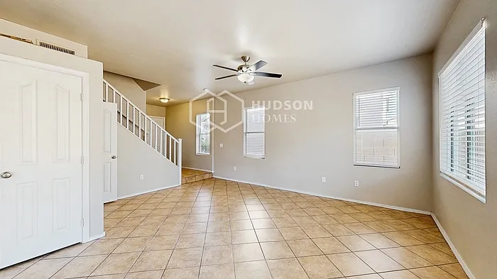 4018 W Irwin Ave — Photo 6