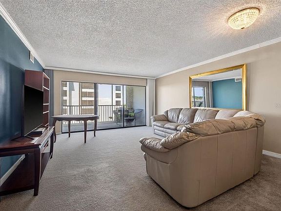4th image of 14820-14820 Rue De Bayonne APT 402
