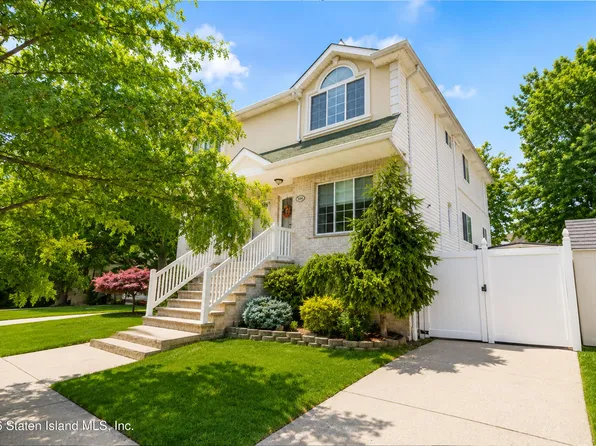 209 Sommer Ave, Staten Island, NY 10314