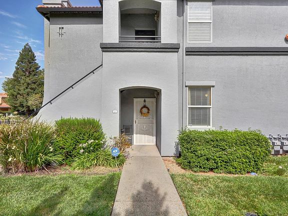2nd image of 5201 Laguna Blvd #165