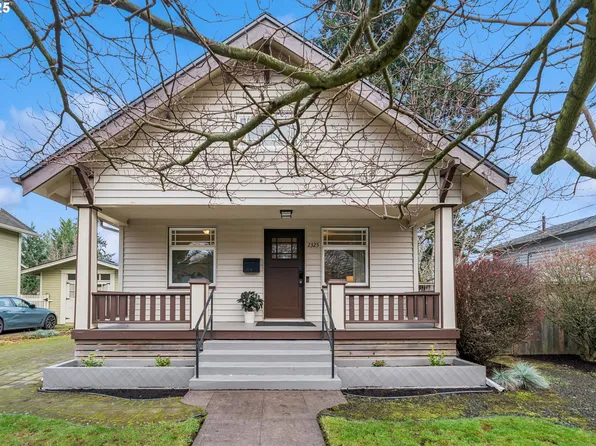 2325 N Winchell St, Portland, OR 97217