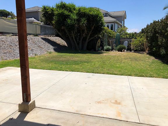 Huge patio and back yard in multi-million dollar mansion area of LaCosta