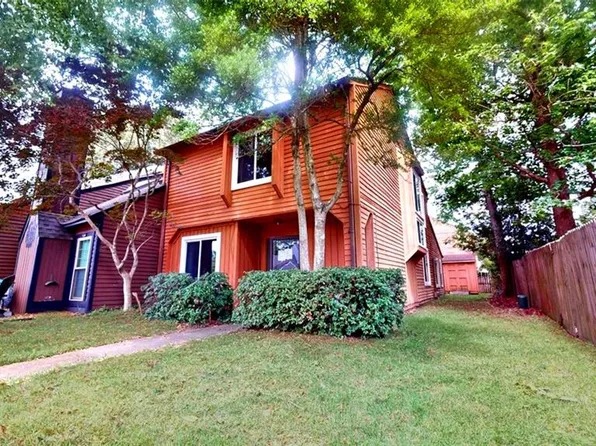 4432 Silverleaf Dr, Virginia Beach, VA 23462