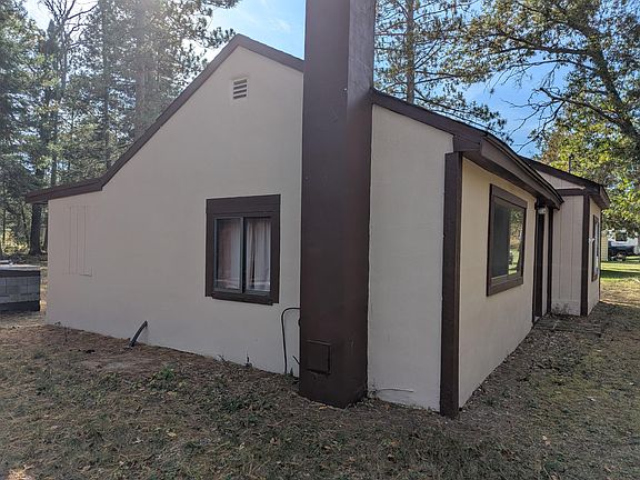 2nd image of 8037 Hintz Rd