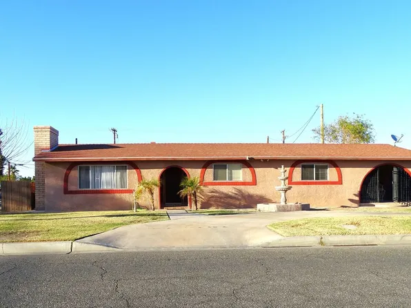 1111 C St, Brawley, CA 92227