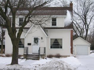 1339 W Prospect Ave, Appleton, WI 54914