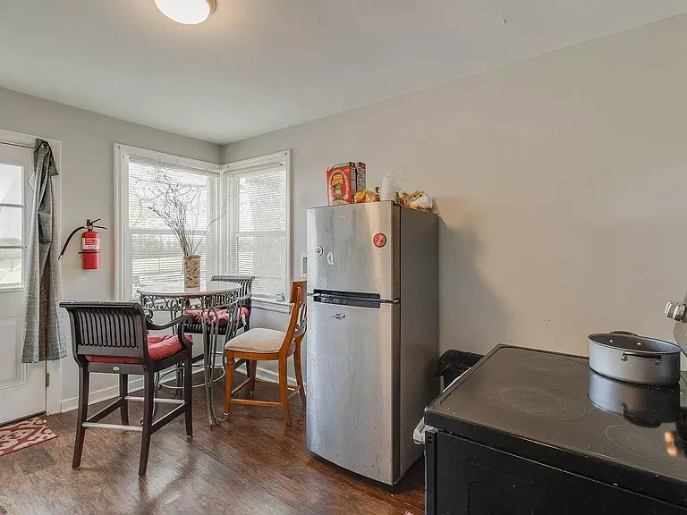 1400 Dreher St — Photo 3