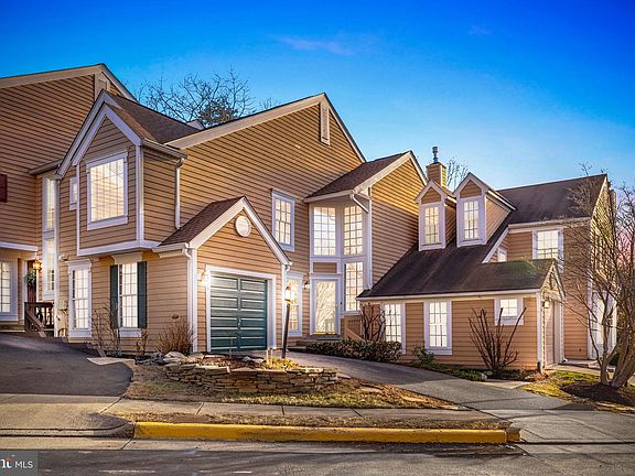 2nd image of 1509 Deer Point Way