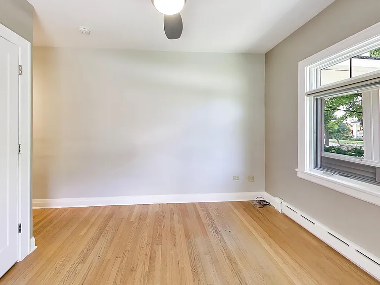 405 N Washington Ave — Photo 17