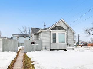 1100 Klaus St, Green Bay, WI 54302