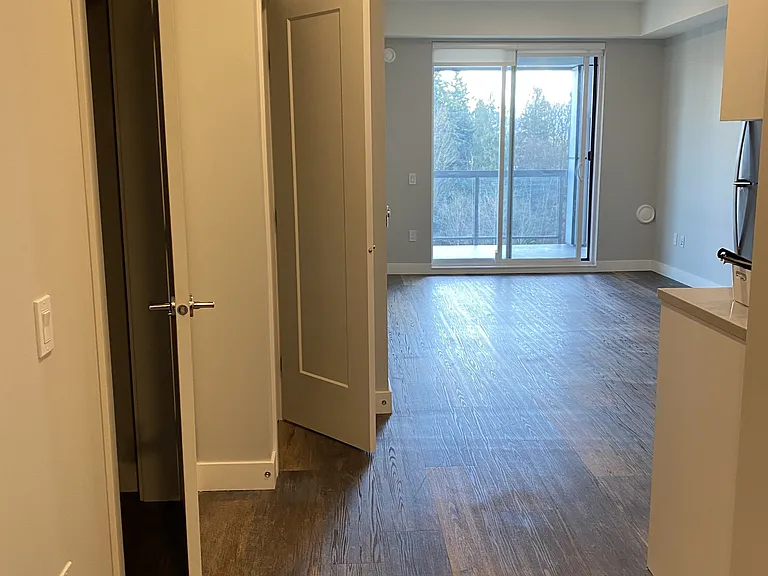 3030 Gladwin Rd — Photo 33