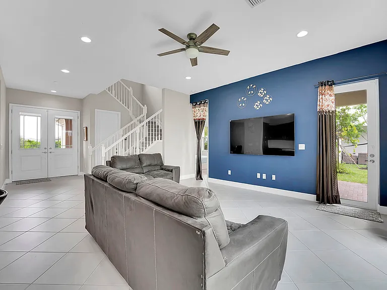 5530 Macoon Way — Photo 7