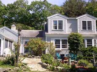 17 Lydias Island Rd, Wareham, MA 02571