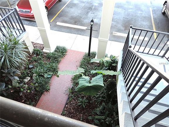 4th image of 689 Lake Howard Dr #203