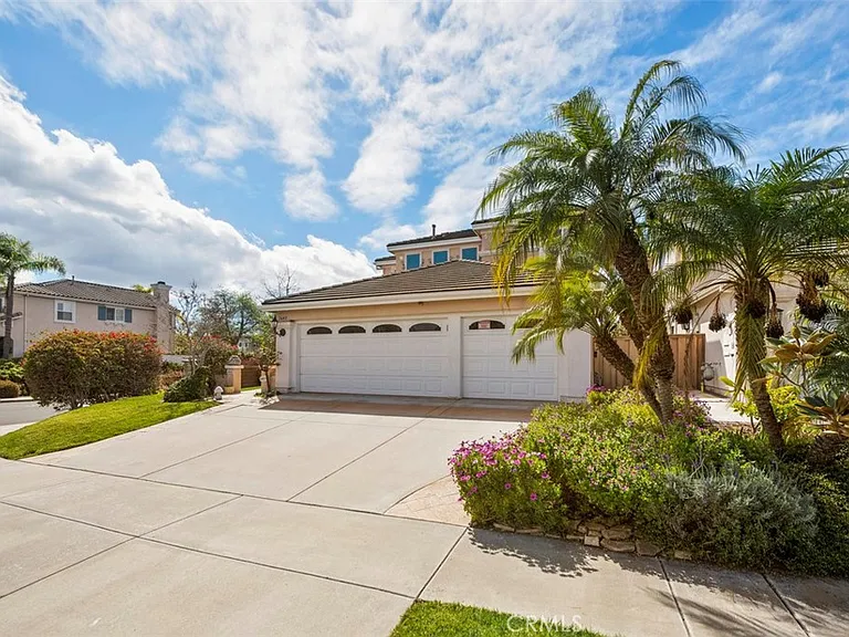 5643 Willowmere Ln — Photo 3