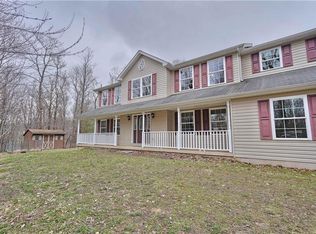 138 Lobach Ln, Kunkletown, PA 18058