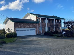 5936 Beverly Ave NE, Tacoma, WA