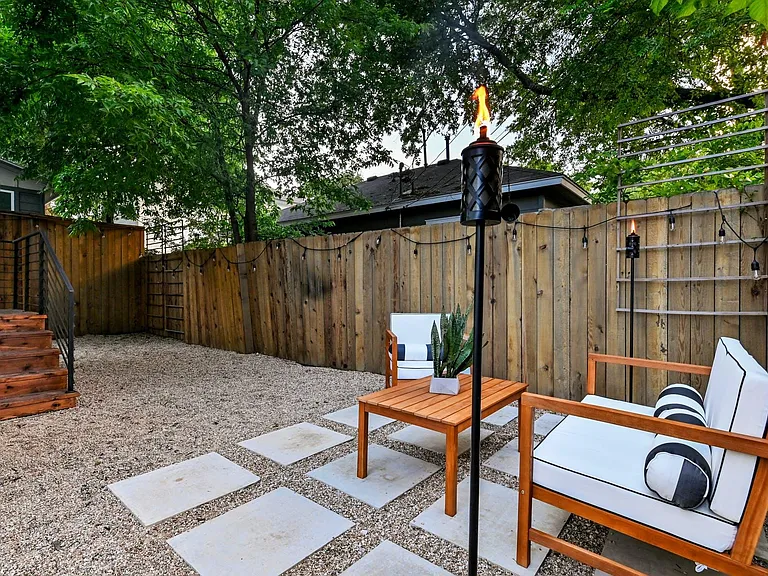 1131 Map St #2 — Photo 31