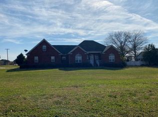 512 Hatfield Lake Rd, Athens, AL 35611