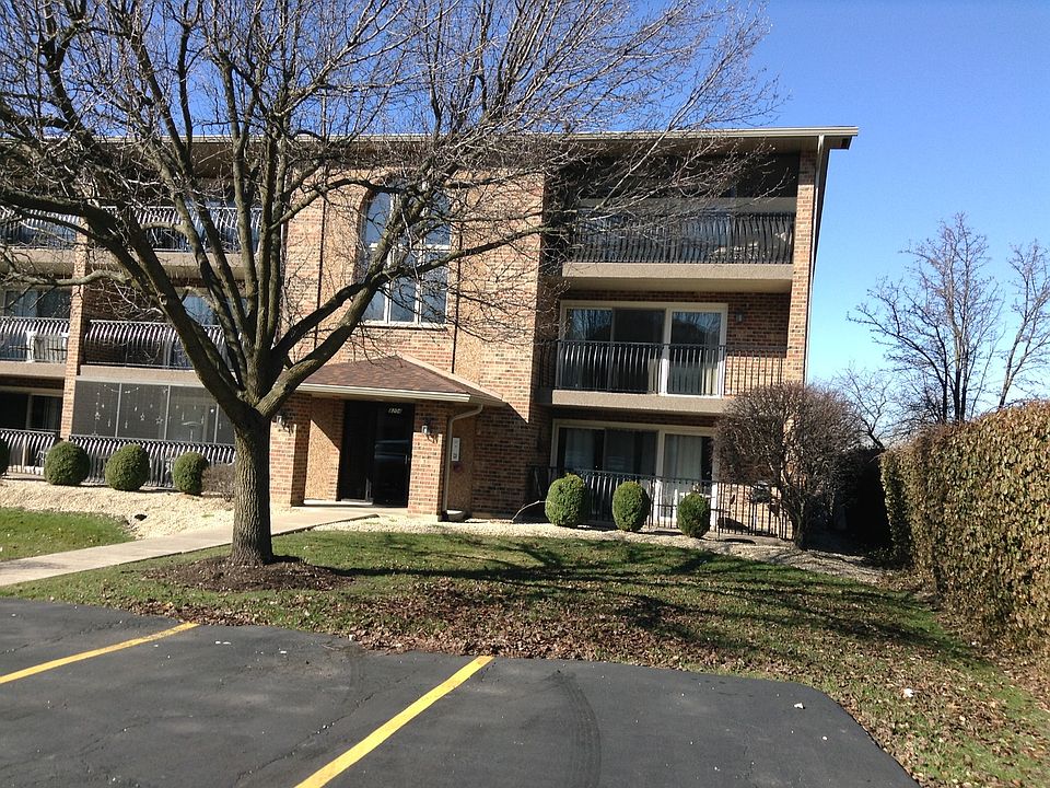 1st image of 8204 W 111th St #2A
