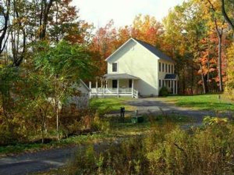 10 Montague Ln, Saugerties, NY 12477 Zillow