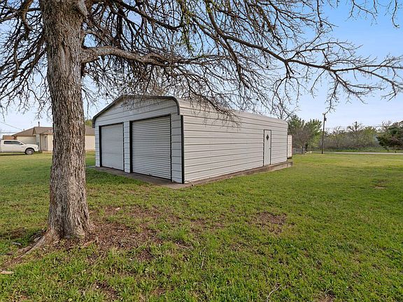 4th image of 115 Norwood Drive