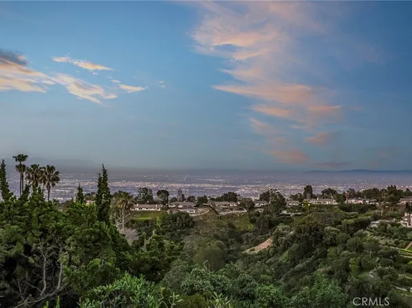 19 Georgeff Rd, Rolling Hills, CA 90274