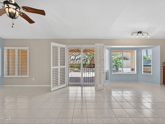 5th image of 15609 W MULBERRY Drive