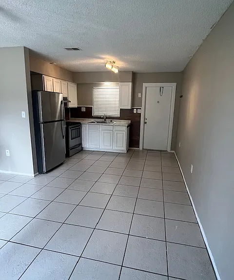1905 Kelley Ave #3 — Photo 10