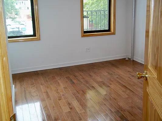 Rented by Awaye Realty Management LLC | media 29