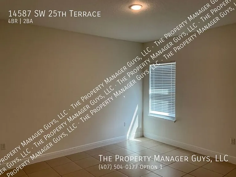 14587 SW 25th Ter — Photo 12