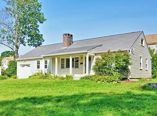 5 Briggs St, Northbridge, MA 01534