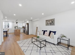 334 Mulberry St, Darby, PA 19023