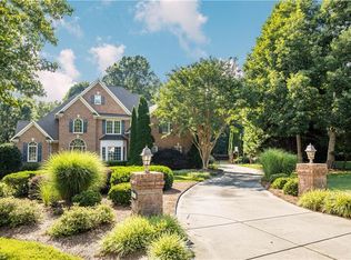 7303 Oscar Ct, Summerfield, NC 27358