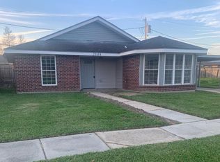 2504 Colonial Blvd, Violet, LA 70092