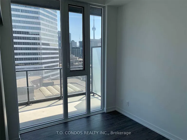 20 Edward St #2103 — Photo 10
