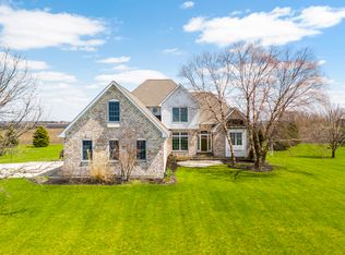 30961 S Symerton Rd, Wilmington, IL 60481