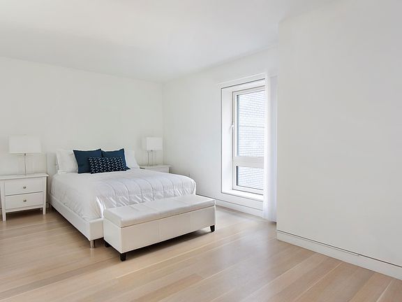 3rd image of 135 W 52nd St APT 11A