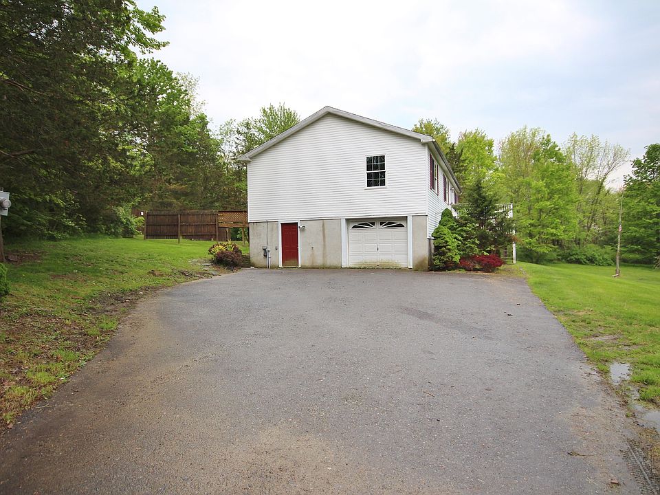 620 Salt Point Tpke, Poughkeepsie, NY 12601 Zillow