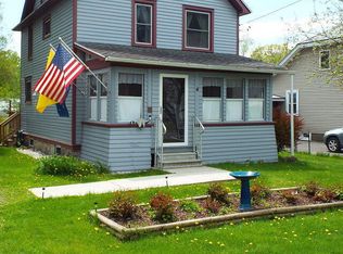 31 2nd Ave, Mayfield, NY 12117