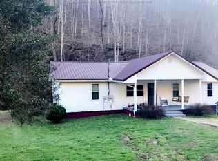 5939 N Fork Rd, Chapmanville, WV 25508