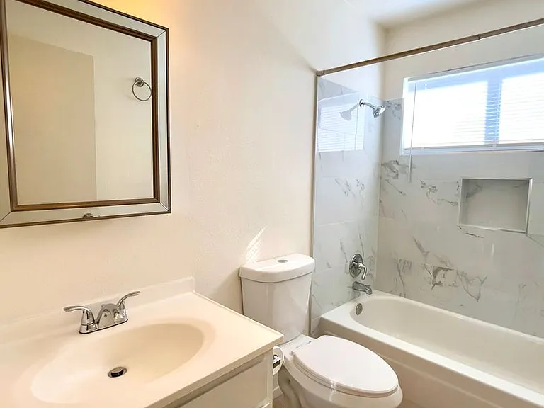 6217 Yerba Ln — Photo 8