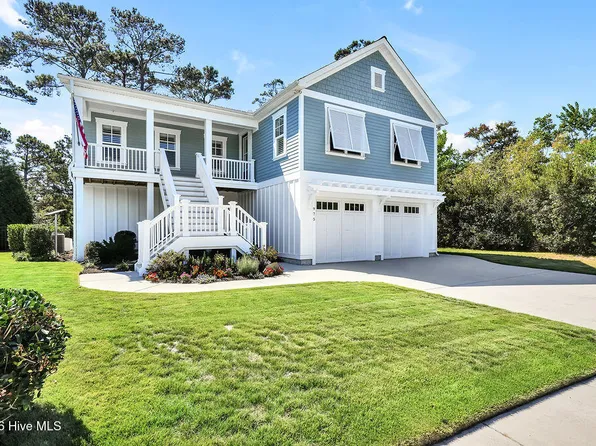 975 Softwind Way, Southport, NC 28461