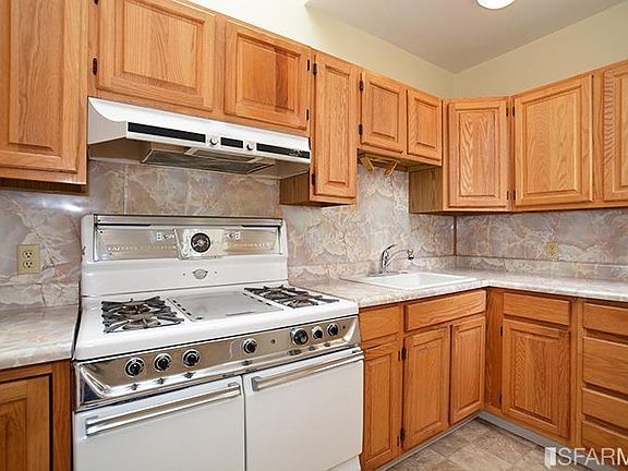 5th image of 1455 Funston Ave