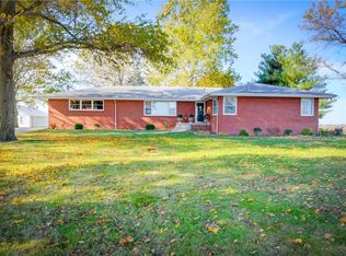 1801 Glasgow Rd, Decatur, IL 62526