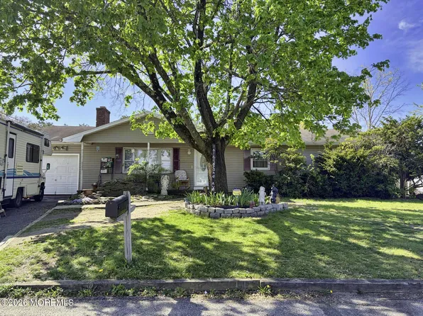 1616 2nd Avenue, Toms River, NJ 08757